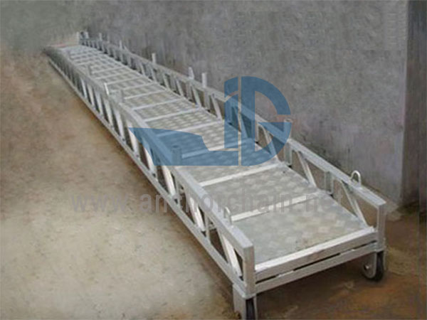 Itsas Aluminiozko Pasarela