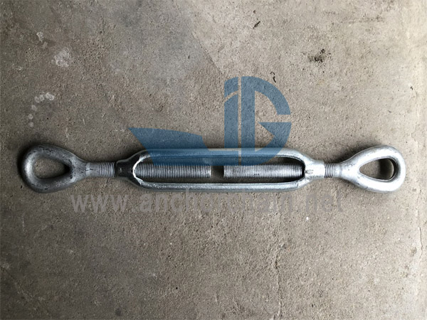 Turnbuckles AEBetako marko mota